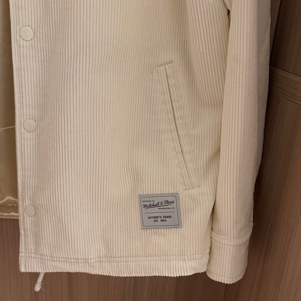 Mitchell & Ness nwot NY Yankees Cream Corduroy Jacket with large - Picture 6 of 8